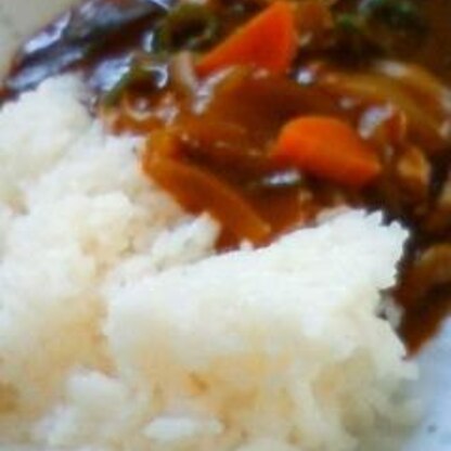 こんなに時間をかけてカレーを作ったのは初めてです。おいしかったです(^^)v